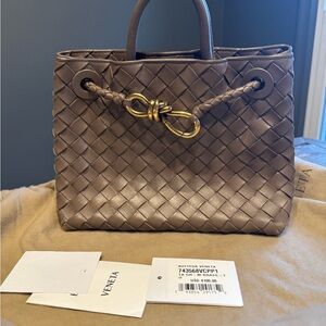 Bottega Veneta Taupe Intrecciato Leather Tote Andiamo Small